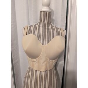NWOT She Curve Low Plunge Longline Ribbed Bustier‎ Bra Champagne Size 42F